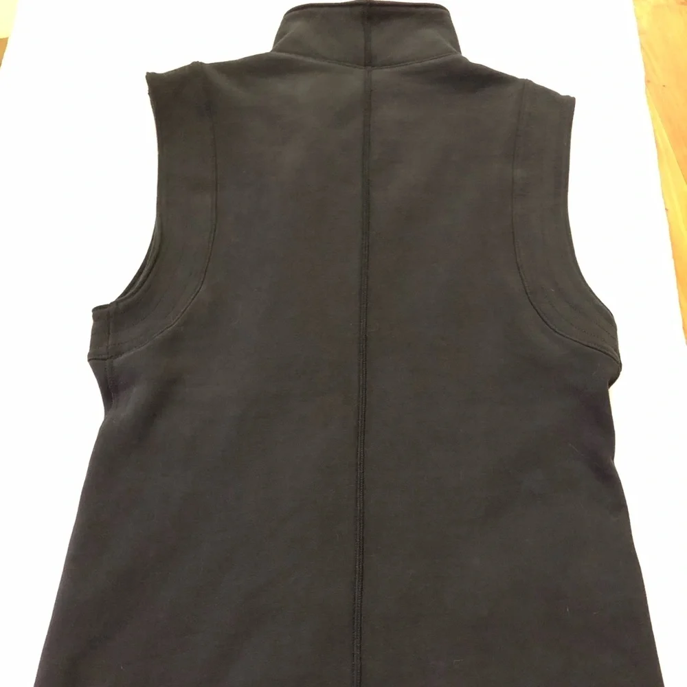 RARE Lululemon Versa Vest Black‎ Size 6